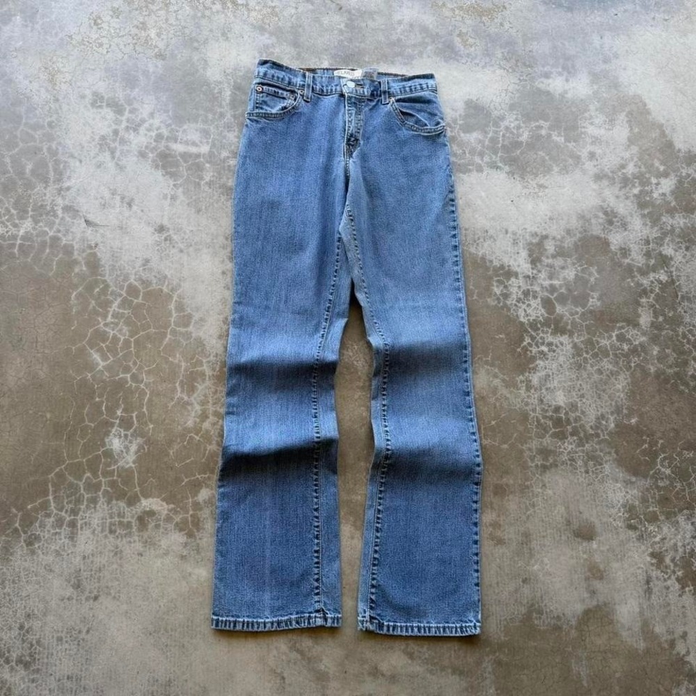 Vintage 2000's Women's Levi's 550 Bootcut flare light wash denim jeans 8